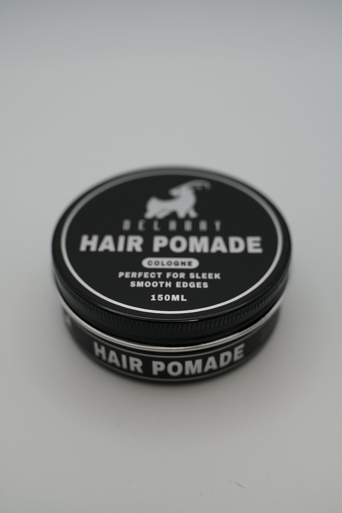 COLOGNE POMADE