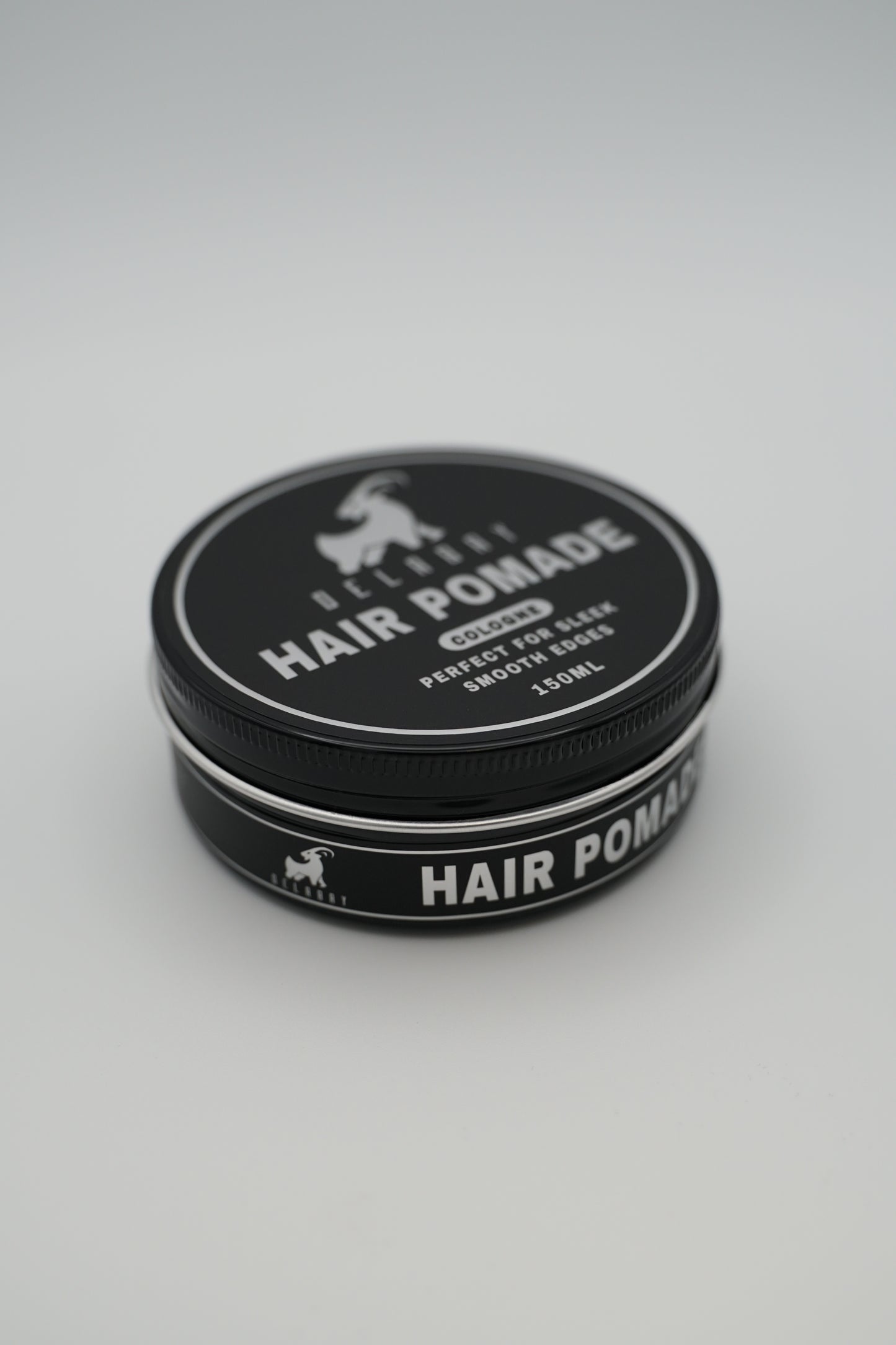 COLOGNE POMADE